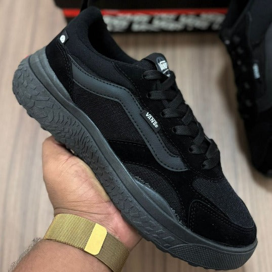 VANS ULTRARANGE
